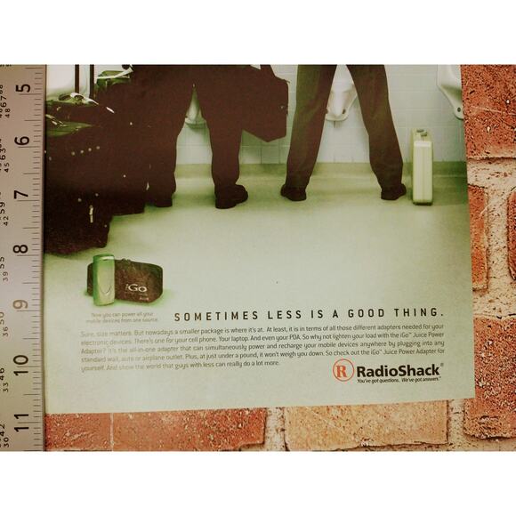 2004 Radio Shack Print Ad Men Traveling Sometimes Less Is Good Humor Scene - Picture 7 of 7